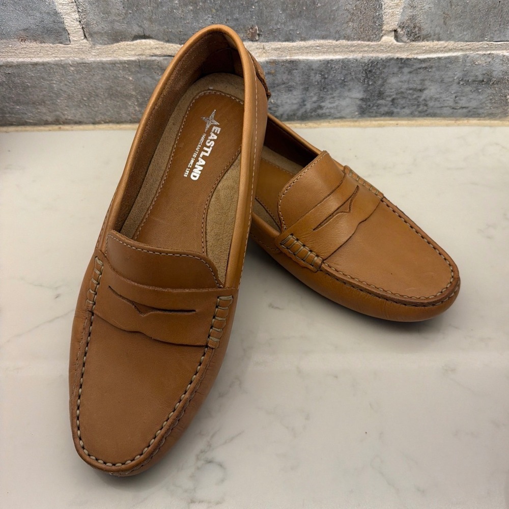 Eastland Patricia Tan Leather Penny Loafer Driving Mocs Womens 10W